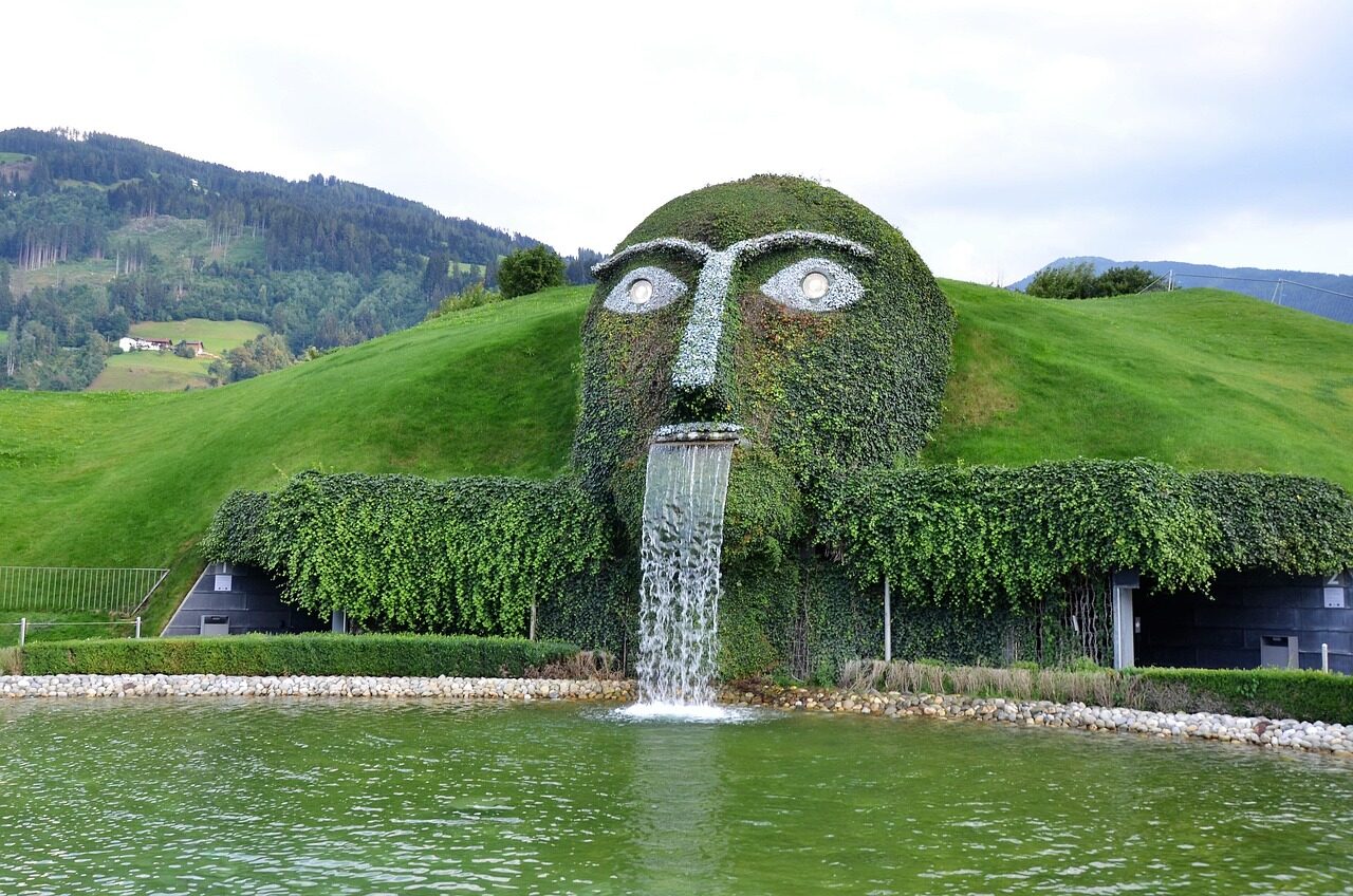 swarovski giant, giant head, swarovski kristallwelten, waterfall, swarovski, austria, green waterfall, swarovski kristallwelten, swarovski kristallwelten, swarovski kristallwelten, swarovski kristallwelten, swarovski kristallwelten, swarovski, swarovski